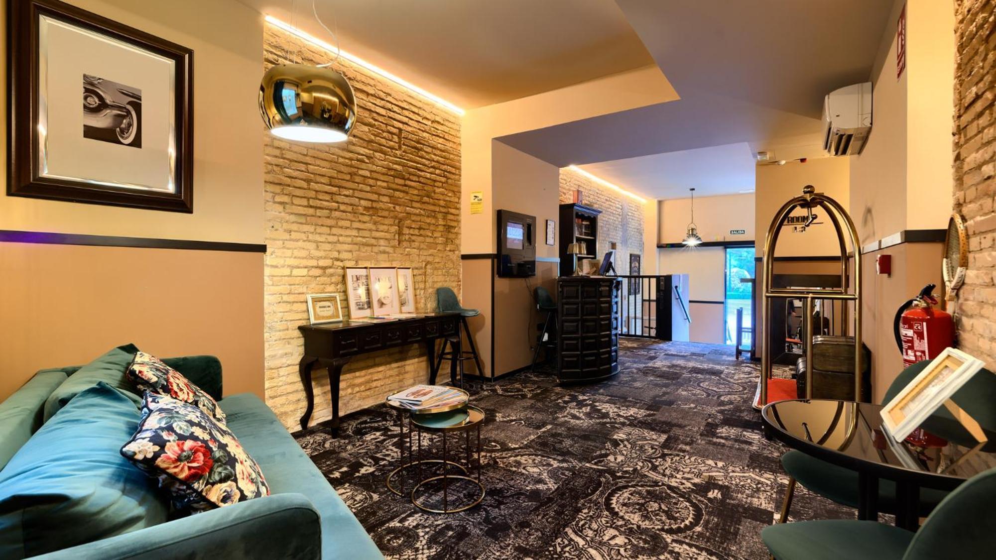 Hografic Hotel バレンシア エクステリア 写真