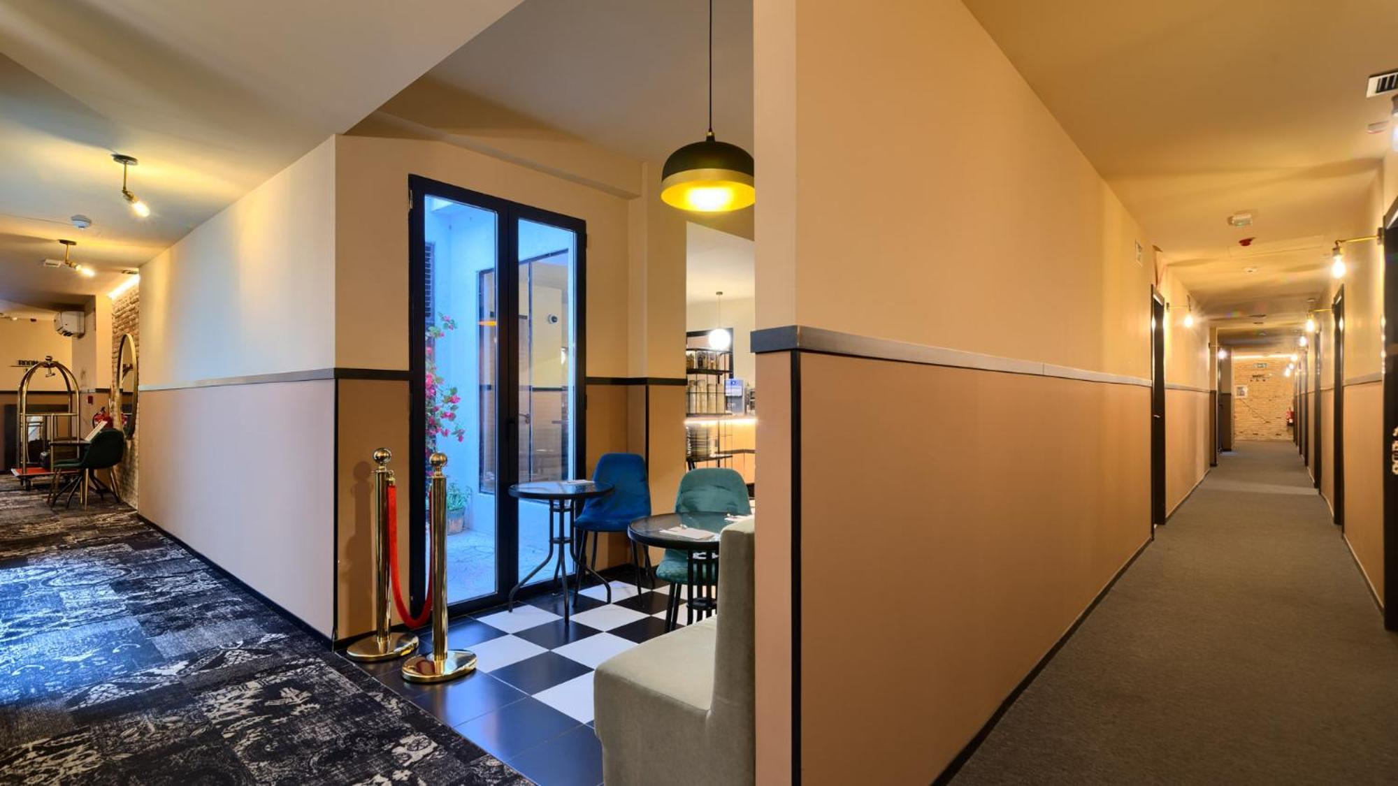 Hografic Hotel バレンシア エクステリア 写真