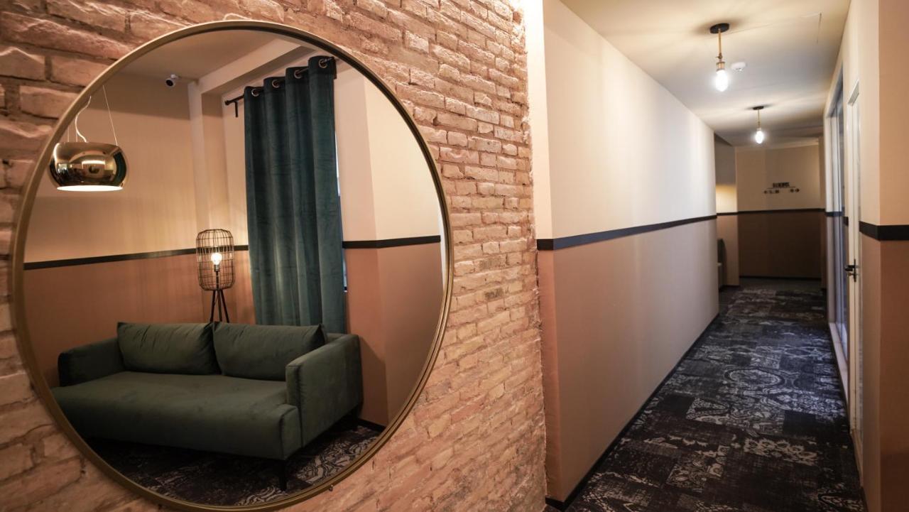 Hografic Hotel バレンシア エクステリア 写真